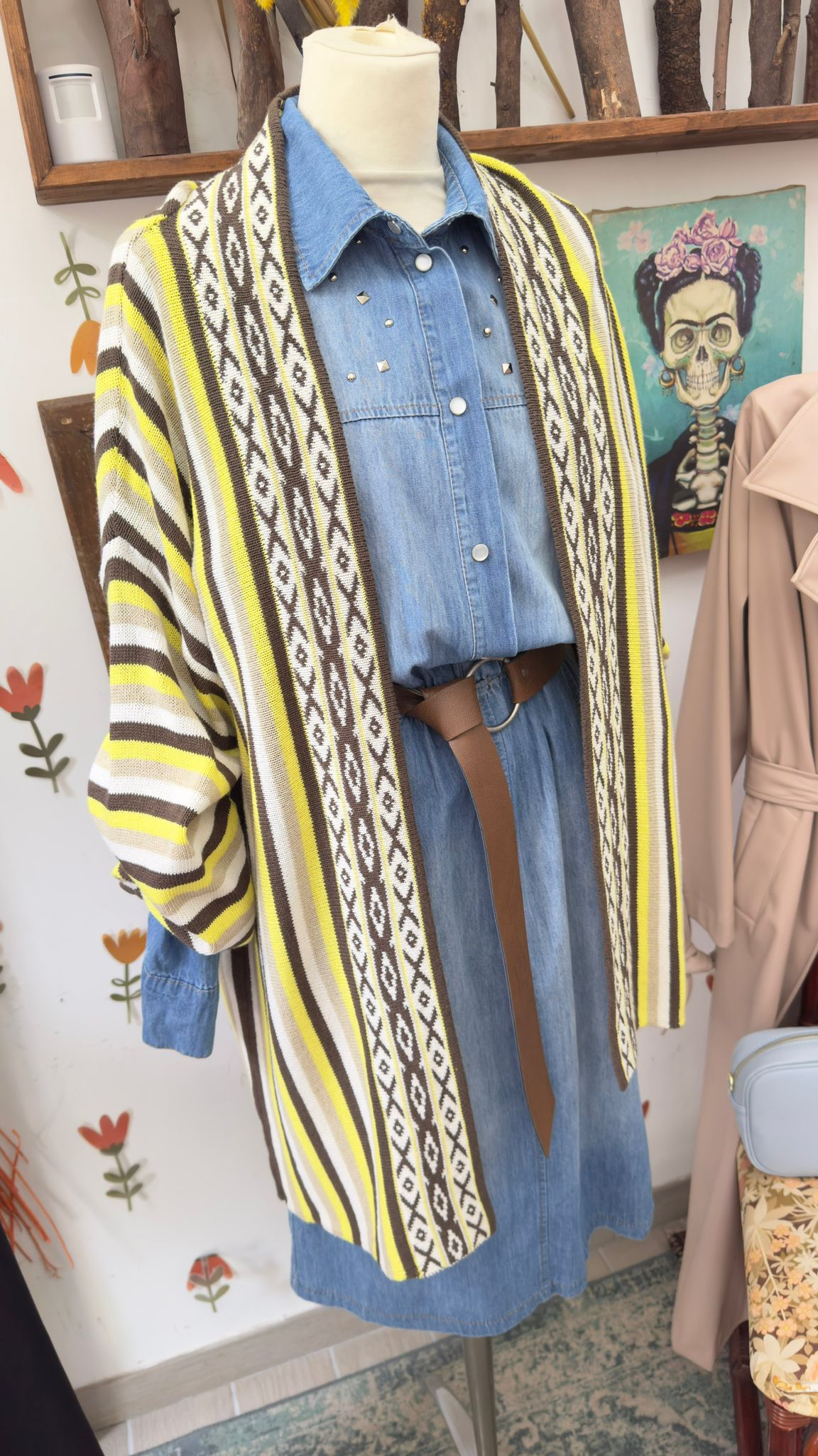 Abito in jeans con borchie