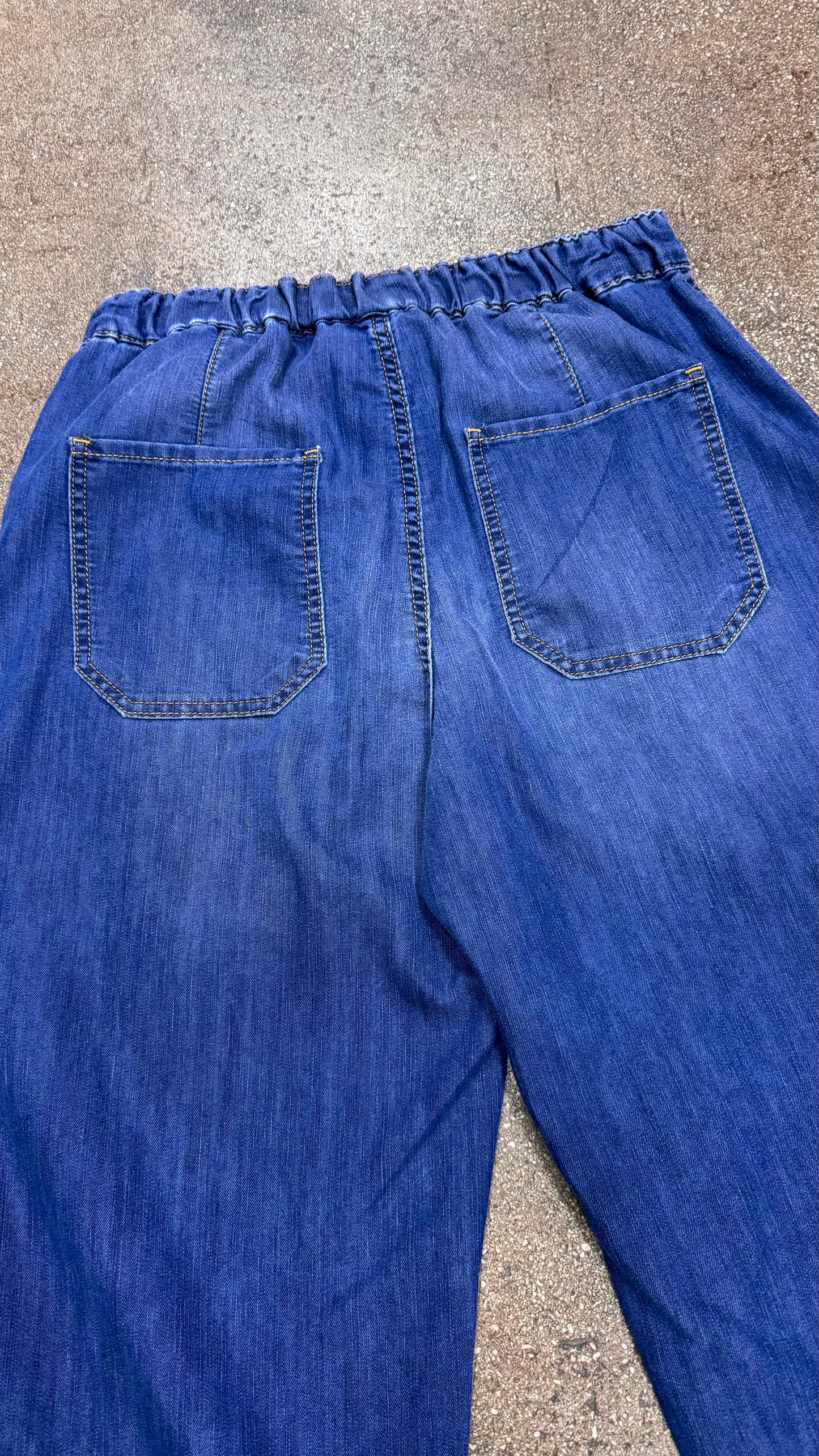Jeans work