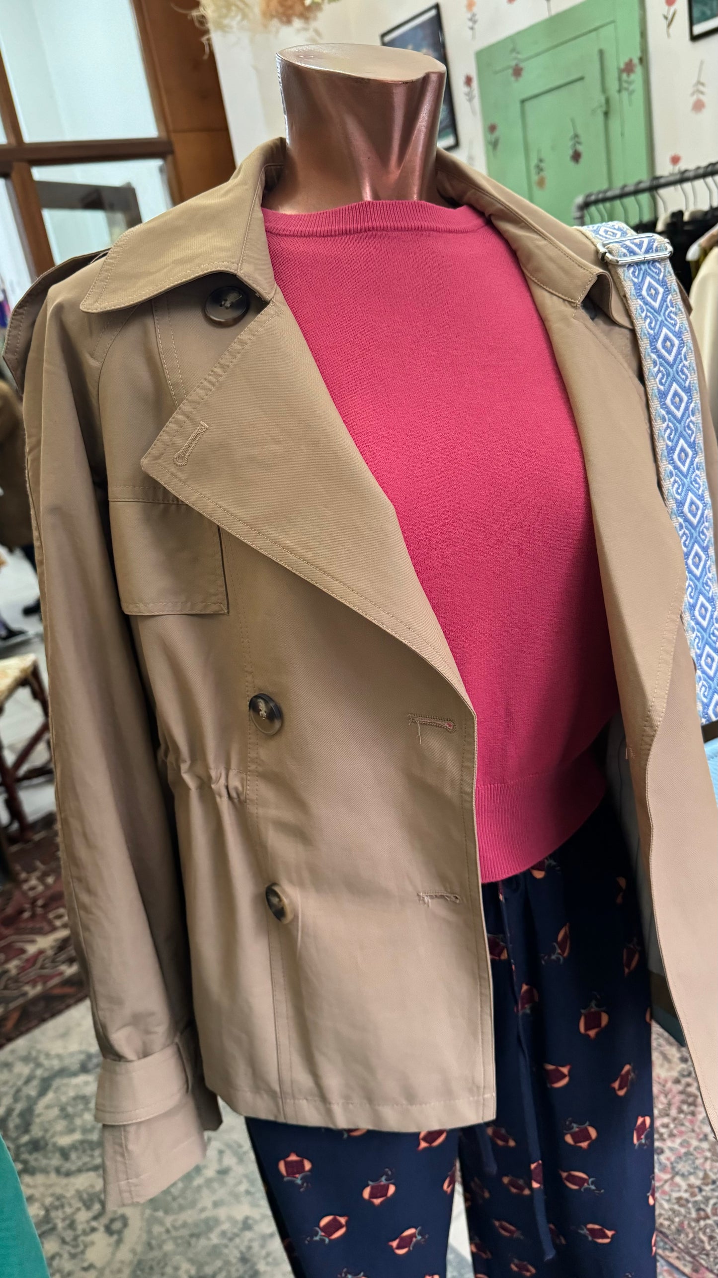 Trench corto