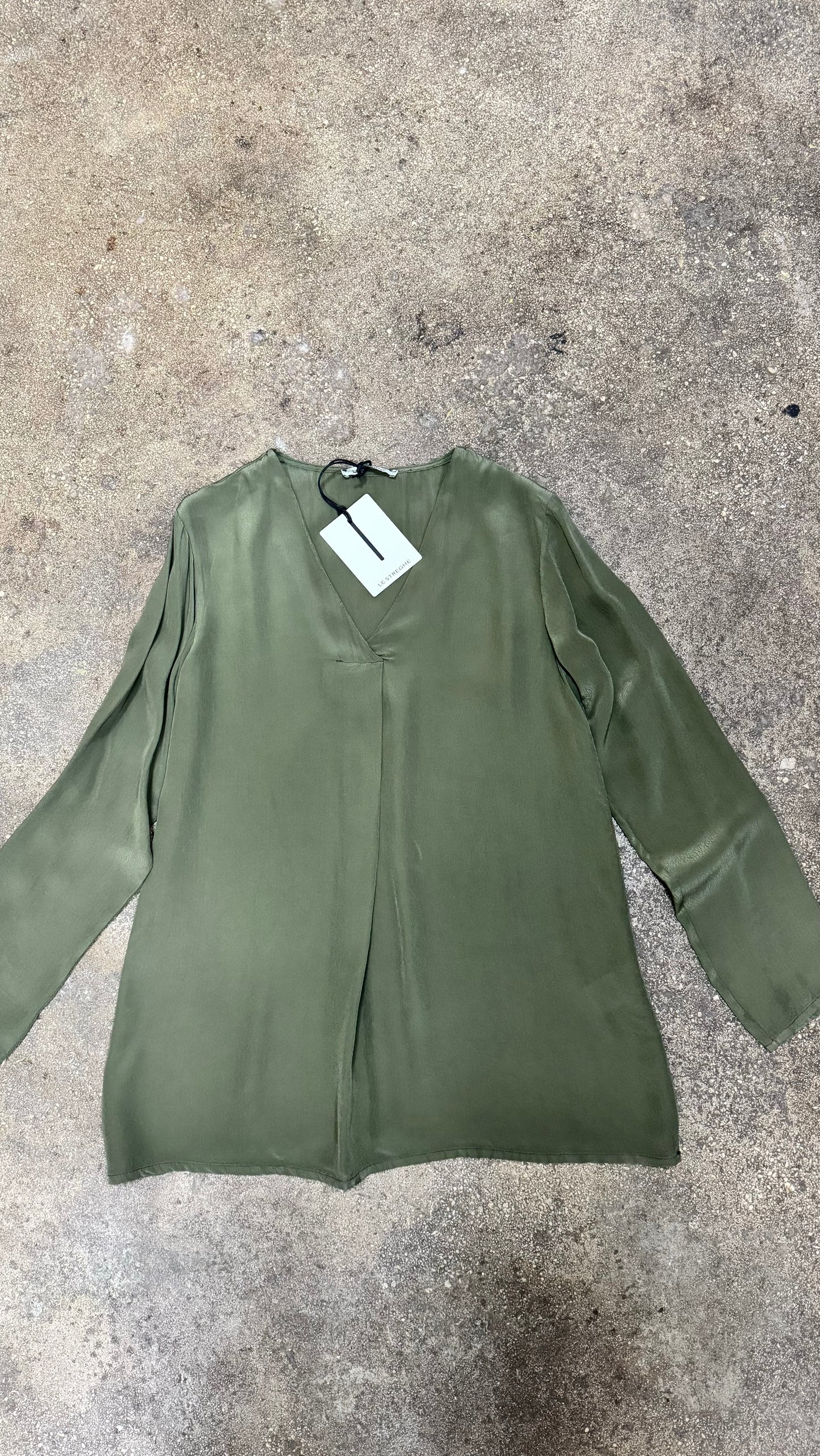 Camicia scollo a V