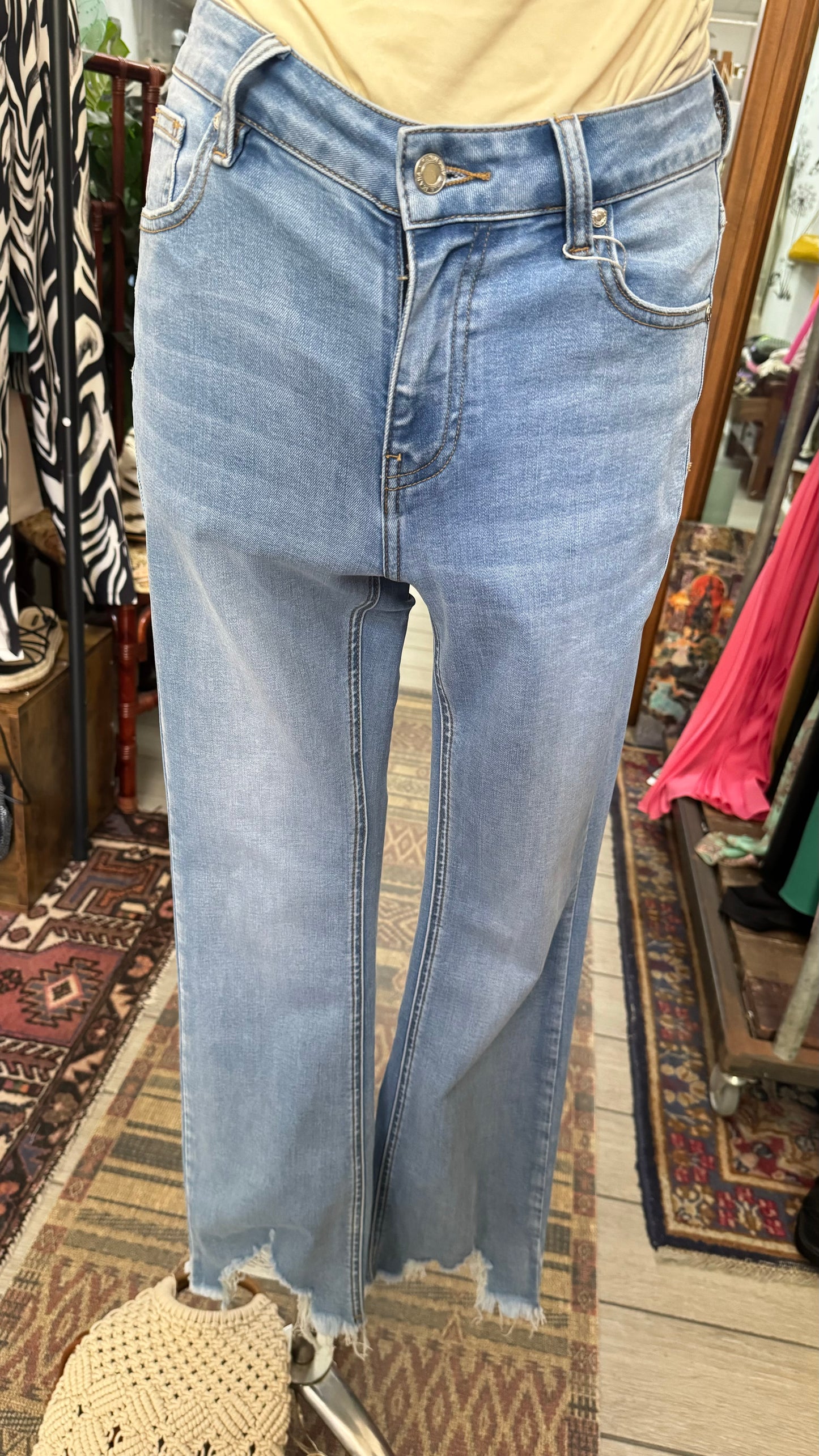Jeans sfrangiato