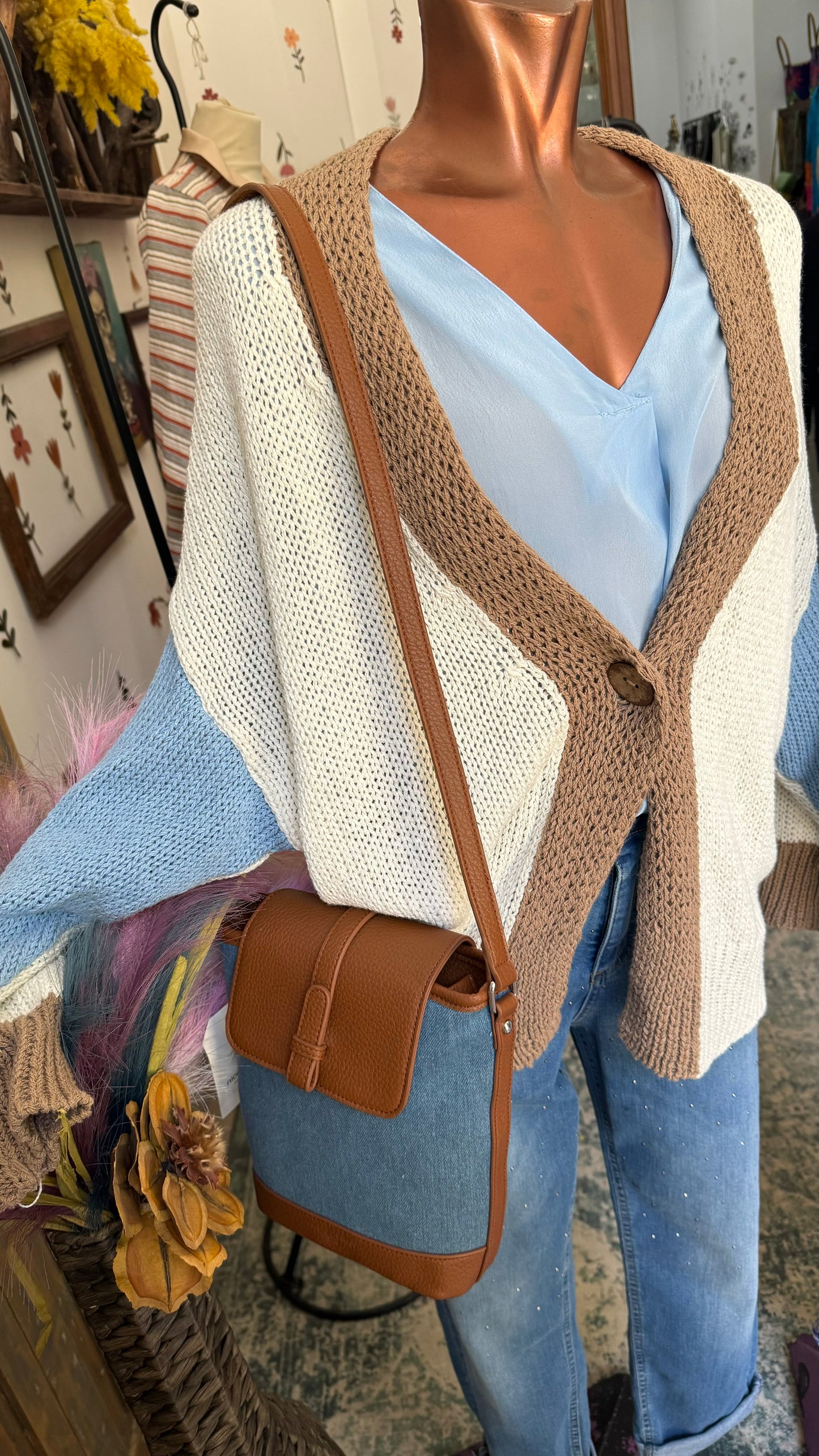 Cardigan tricolor