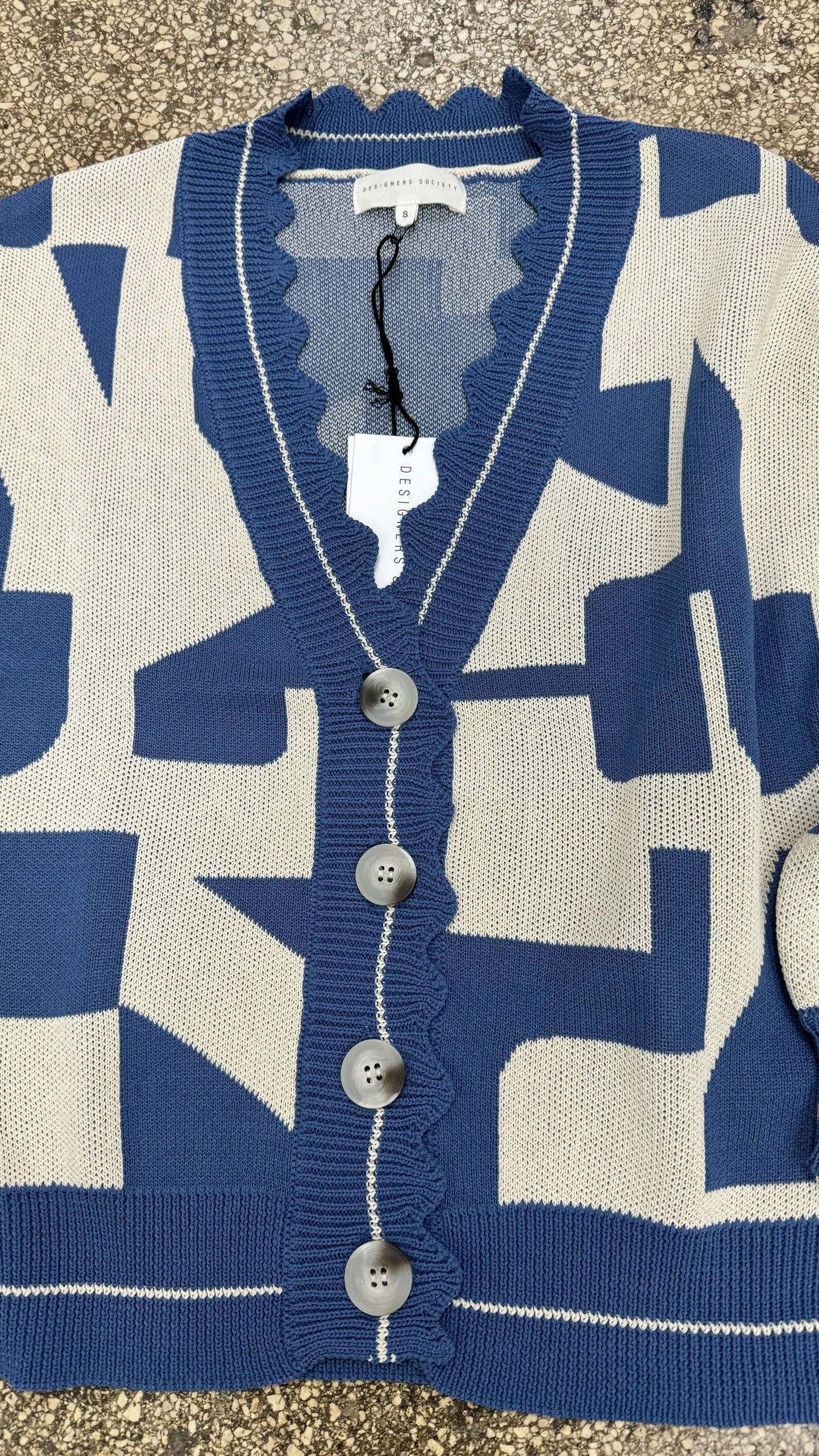 Cardigan geo