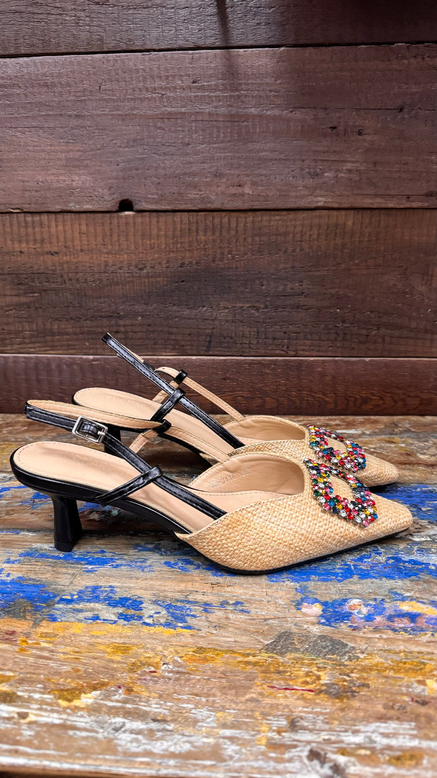 Sling back rafia