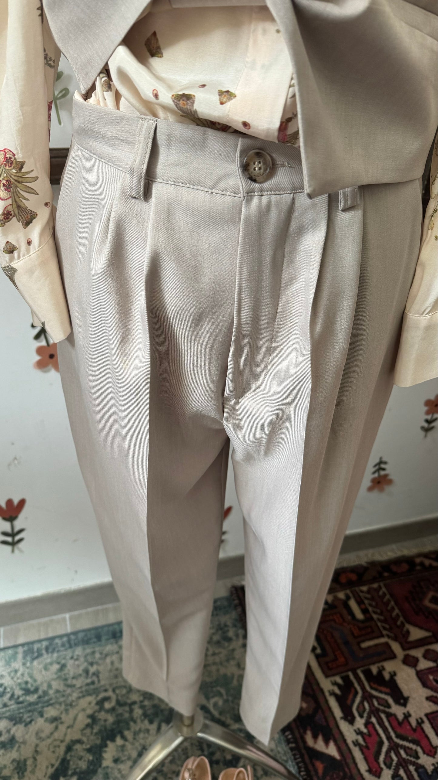 Pantalone con pences