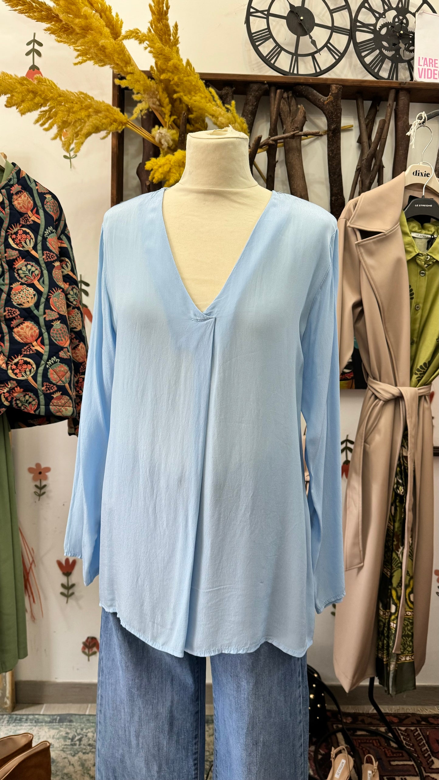 Camicia scollo a V