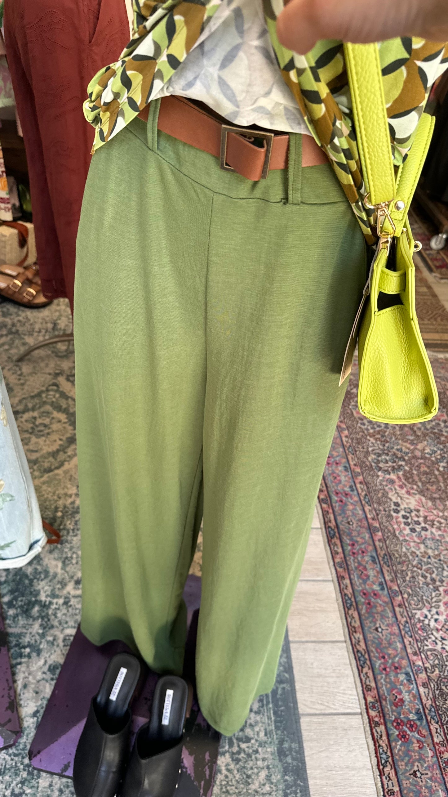 Pantalone largo